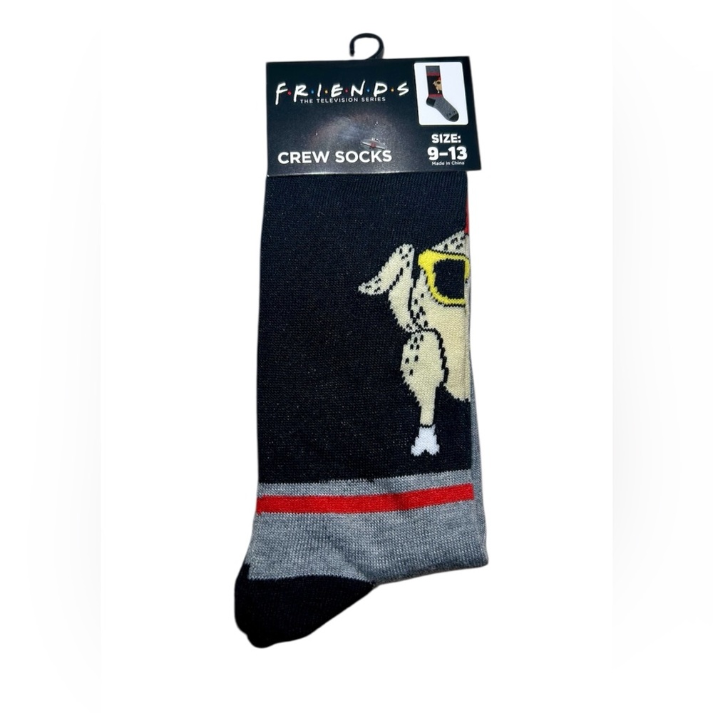 F•R•I•E•N•D•S TV Series Crew Socks Sz. 10-13 NWT